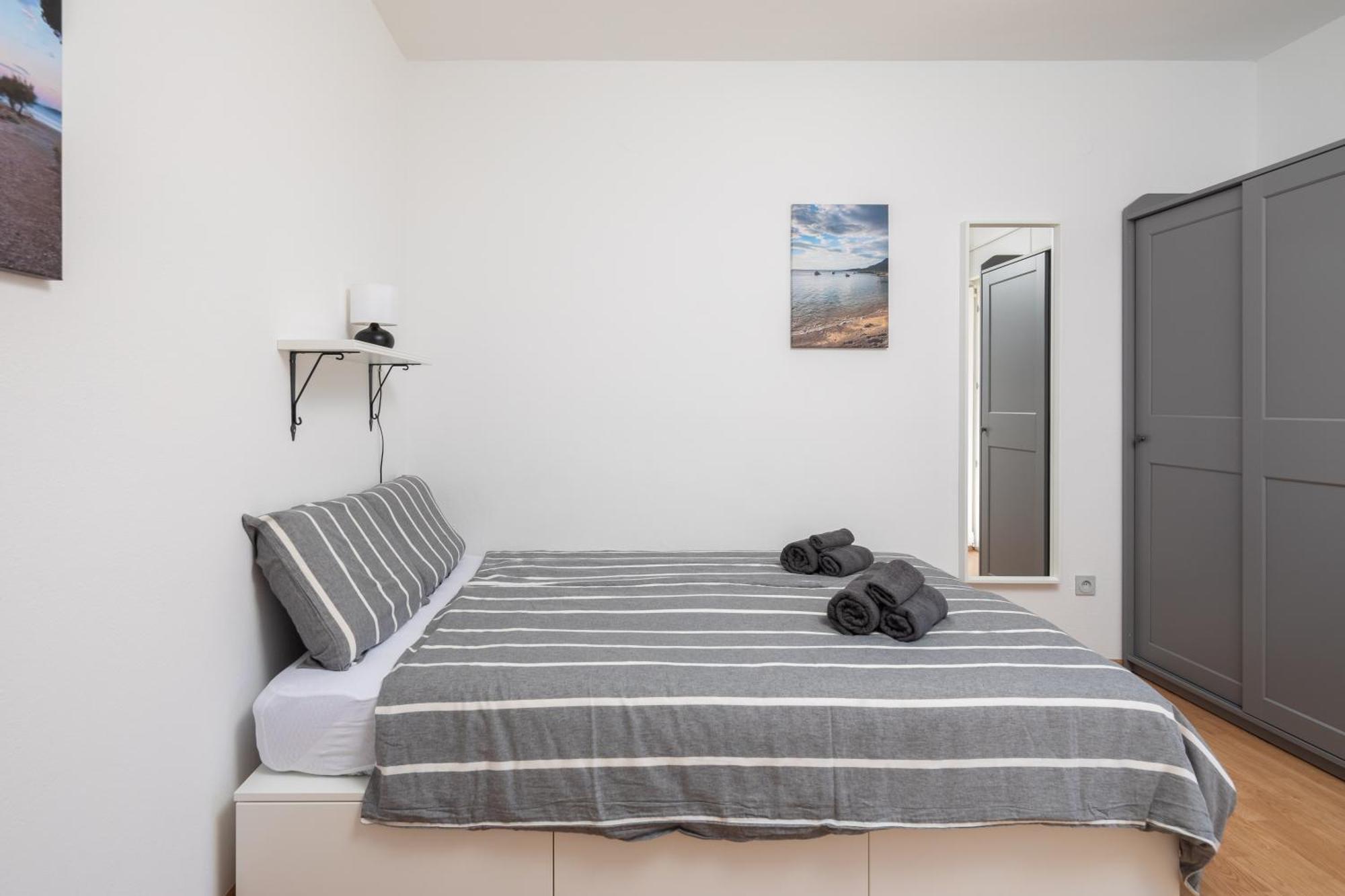 Sunshine Suites Omiš Exterior foto