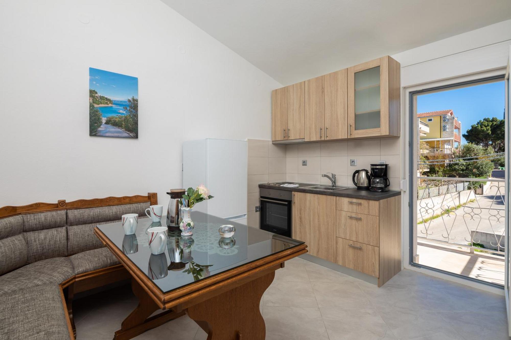 Sunshine Suites Omiš Exterior foto